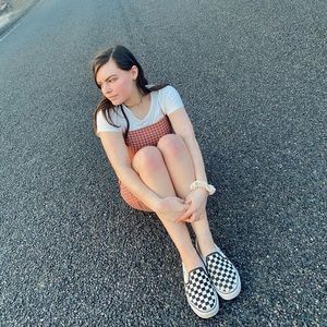 Meet your Posher, Eve